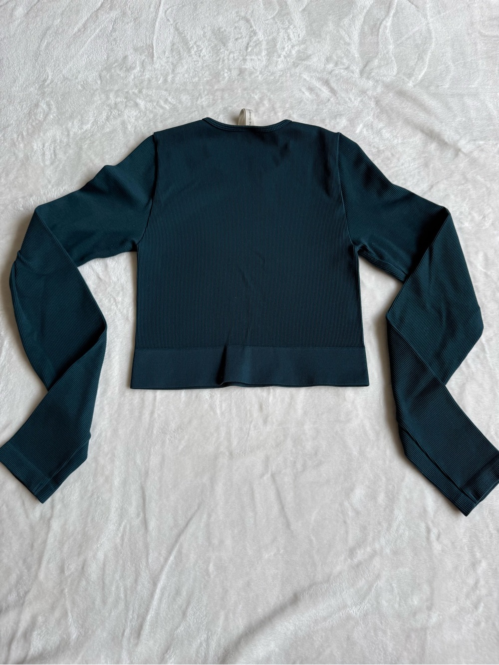 Babaton Teal Long-Sleeve Cropped Top - Picture 3 of 6